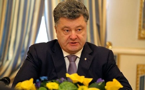 Petro Poroszenko podjął decyzję. Koniec stanu wojennego na Ukrainie