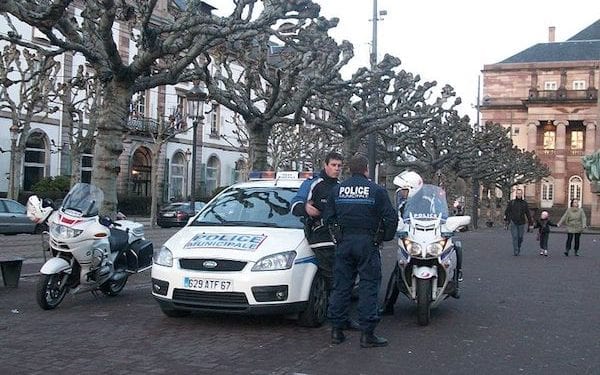 Są nowe informacje po strzelaninie w Strasburgu. Napastnik krzyczał „Allahu Akbar”