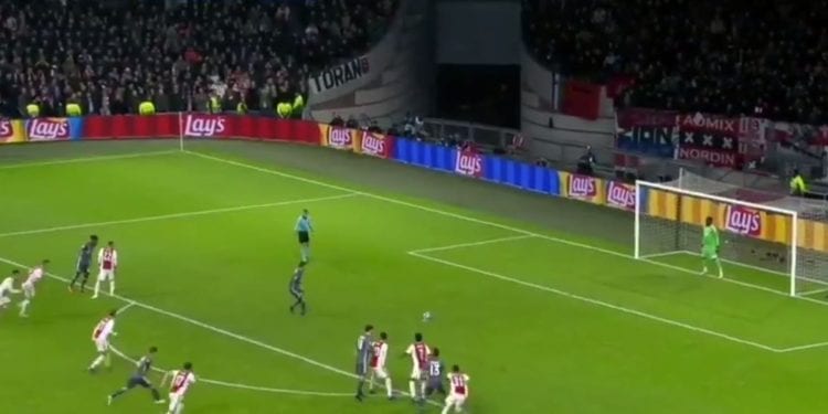 Szalony mecz w Amsterdamie! Dwa gole Lewandowskiego [WIDEO]