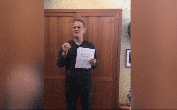 Tom Hanks chce pomóc polskim dzieciom [WIDEO]