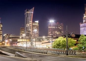 Dramat w Warszawie. Polak ugodzony nożem przez obcokrajowca