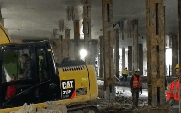 Podczas budowy II linii warszawskiego metra znaleziono… mamuta! [WIDEO]