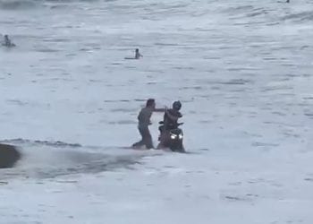 Bali. Pobił turystę za złe zachowanie na plaży [WIDEO]