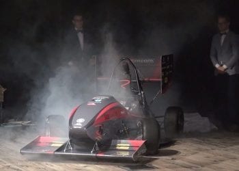 Bolid studentów Politechniki Śląskiej przyspiesza do „setki” w 3,5 sekundy