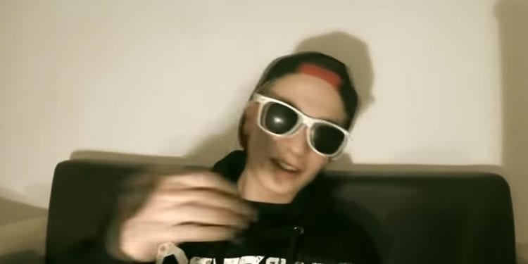 Brat Patryka Jakiego rapuje o marihuanie [WIDEO]