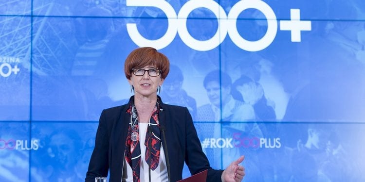 elżbieta rafalska rodzina 500 plus