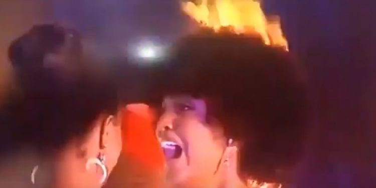 Miss Africa zapaliły się włosy. Na wizji [WIDEO]