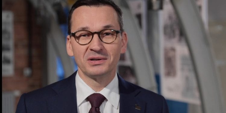 Morawiecki uniknął śmierci. „Uciekałem po rusztowaniach”