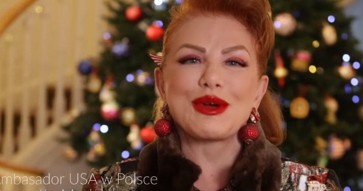 Ambasada USA składa życzenia. Zabawne nagranie