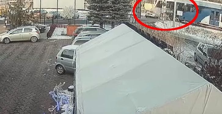 Jest nagranie z wypadku w Rzeszowie [WIDEO]