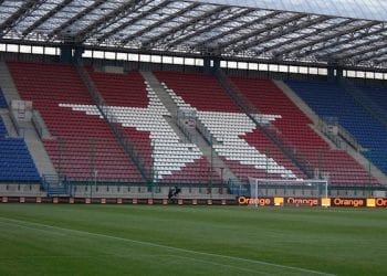 Vanna Ly nie przejął Wisły bo miał zawał? „Hartling i Pietrowski ofiarami”