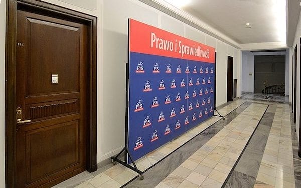 Alarm bombowy w krakowskiej siedzibie Prawa i Sprawiedliwości