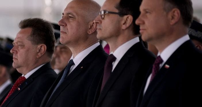 Wiadomo dlaczego Andrzej Duda i Morawiecki siedzieli na odległych miejscach podczas pogrzebu Adamowicza