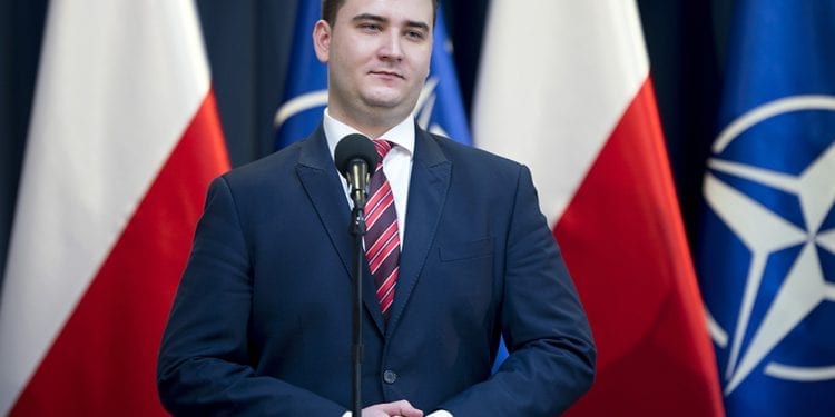 Misiewicz o porównaniach z Andruszkiewiczem. „Wyciera się gęby moim nazwiskiem”