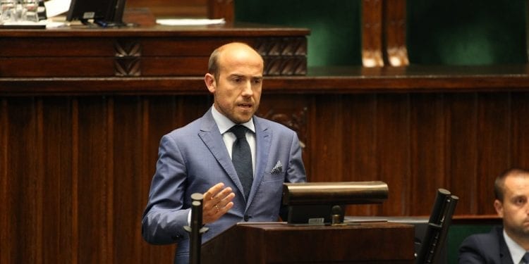 Biedroń ironicznie o konwencji PO. Ostra odpowiedź Borysa Budki
