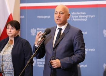 Brudziński odpowiada Schetynie. „Zgadzam się z jednym, faszyzm i antysemityzm jest ohydny”