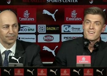 Zabawna sytuacja z udziałem Piątka podczas konferencji prasowej