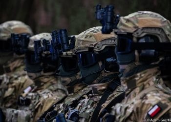 Black Hawki dla polskich Wojsk Specjalnych. Szef MON podpisał umowę