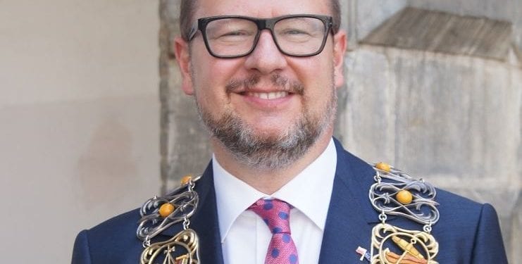 Paweł Adamowicz nie oddycha samodzielnie. Lekarze walczą o jego życie