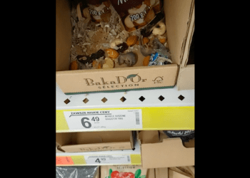 Klientka na półce w Biedronce nagrała… szczury. „Nie wiem jak to nazwać” [WIDEO]