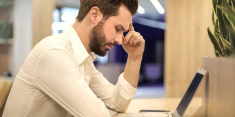 90 proc. pracowników biurowych jest sfrustrowanych swoją pracą. Alarmujące wyniki badania