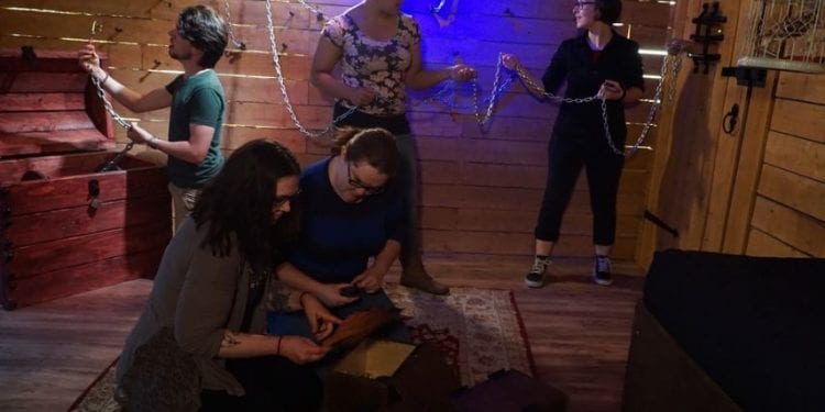 Stanowcza decyzja Brudzińskiego ws. escape roomów