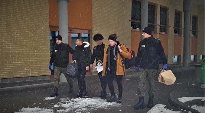 Imigranci w Bieszczadach. Zorganizowany proceder