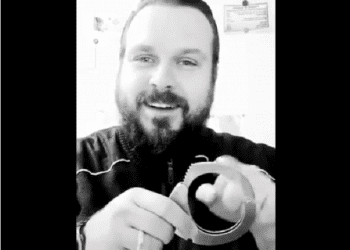 „Zaczynamy weekend”. Nagranie wielkopolskiej Policji podbija sieć [WIDEO]