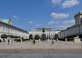 Stefan W. chciał się wedrzeć do Pałacu Prezydenckiego? Reakcja SOP