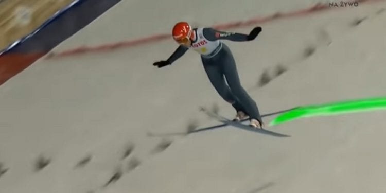 Niemieckie media wstrząśnięte po upadku skoczka w Zakopanem