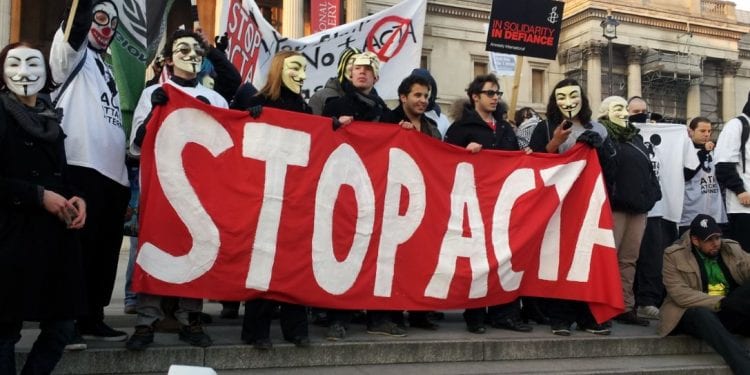 Dyrektywa „ACTA 2” uzgodniona. Zostało tylko głosowanie w PE