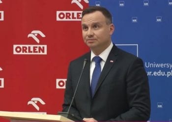 Sondaż prezydencki. Duda z oddechem Tuska na plecach