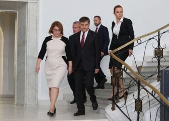 PiS zapowiada uchwałę! „W sprawie odpowiedzialności za Holocaust”