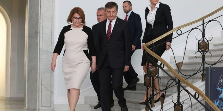 PiS zapowiada uchwałę! „W sprawie odpowiedzialności za Holocaust”