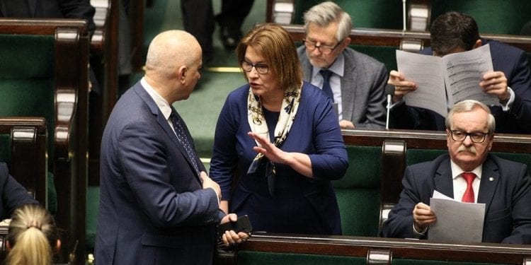 Mazurek: „Jak zdobędziemy mandat, to będziemy decydować, czy go obejmować”