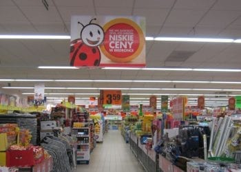 Biedronka walczy o pracowników. Wypłacono premie