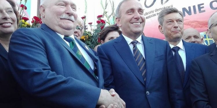 Lech Wałęsa o Janie Olszewskim. Kilka dni po śmierci premiera RP