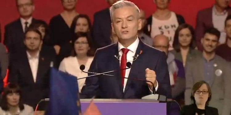 Biedroń pytany, kto finansuje partię Wiosna. Unika odpowiedzi?