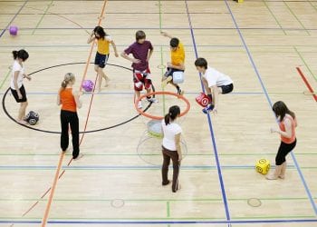 Sprawność fizyczna dzieci w Polsce drastycznie spada. Eksperci biją na alarm