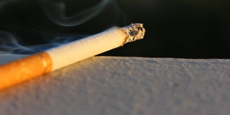 Lubelskie: Zasnął z papierosem w ustach. Mężczyzna nie żyje