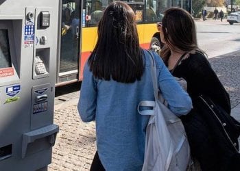 Polacy toną w długach za jazdę na gapę. Rekordzista ma do oddania ponad 312 tys. zł