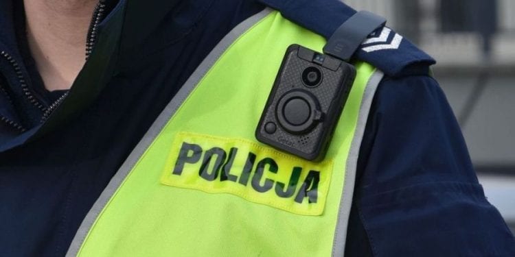 Kamery na policyjnych mundurach. Jak będzie wyglądała interwencja?