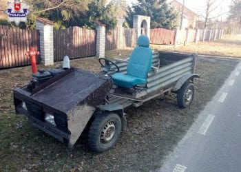 Miał 3 promile alkoholu we krwi. Kierował pojazdem… własnej produkcji [FOTO]