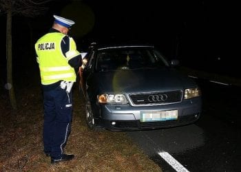 Lubelskie: Poruszał się bez odblasków. Potrącony przez samochód zginął na miejscu