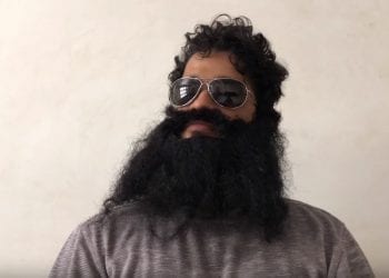 Chce pozwać rodziców za to, że… się urodził