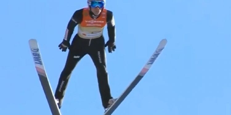 MŚ w Seefeld. Niemcy bezkonkurencyjni w drużynówce, Polska tuż za podium [WIDEO]