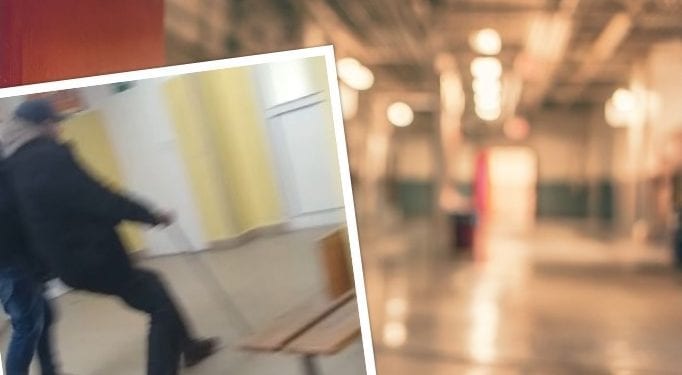 Brutalna interwencja ochroniarza. Wyrzucił starszego mężczyznę ze szpitala [WIDEO]