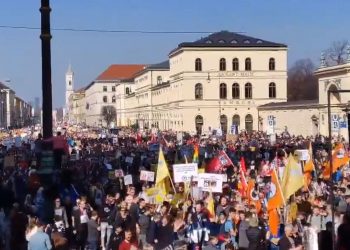 Gigantyczne demonstracje w Niemczech! Przeciwko ACTA 2
