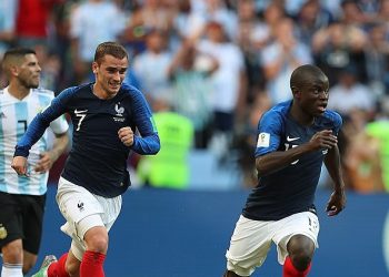 Antoine Griezmann chce do Barcelony. Godzi się na obniżkę pensji