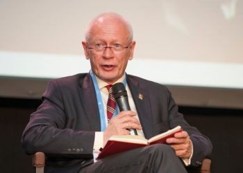 Michał Boni odejdzie z PO?! Tajemniczy wpis polityka